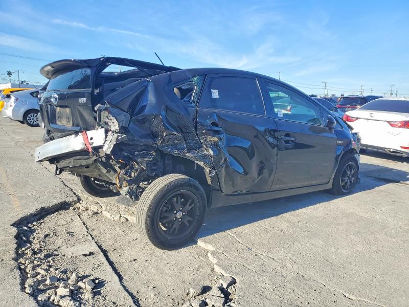 Photo 3 from auction – 2015 TOYOTA PRIUS with VIN JTDKN3DU7F0448334
