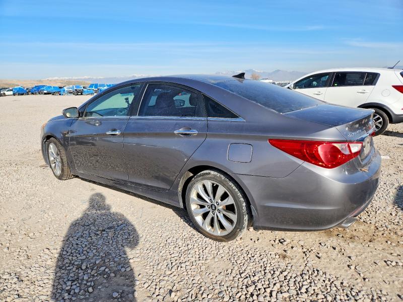 Photo 2 from auction – 2012 HYUNDAI SONATA with VIN 5NPEC4AB8CH360404