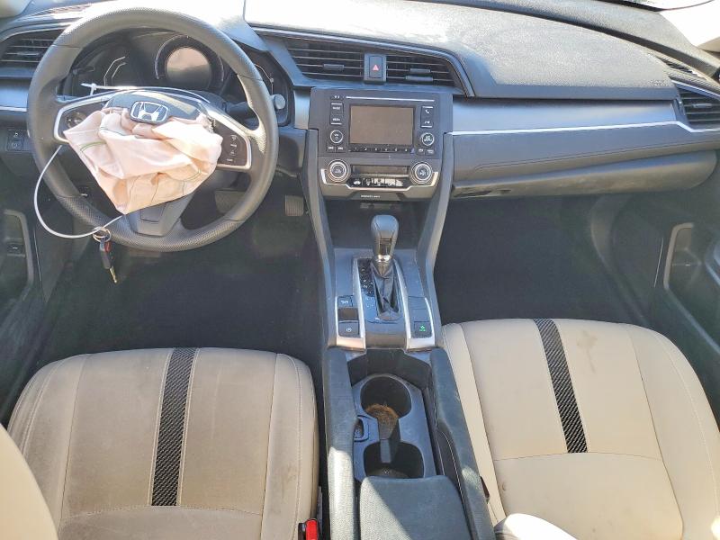 Photo 8 from auction – 2017 HONDA CIVIC LX with VIN 2HGFC2F52HH511878