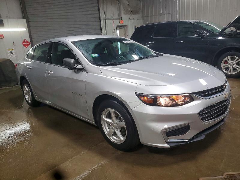 Photo 4 from auction – 2017 CHEVROLET MALIBU LS with VIN 1G1ZB5ST8HF250626