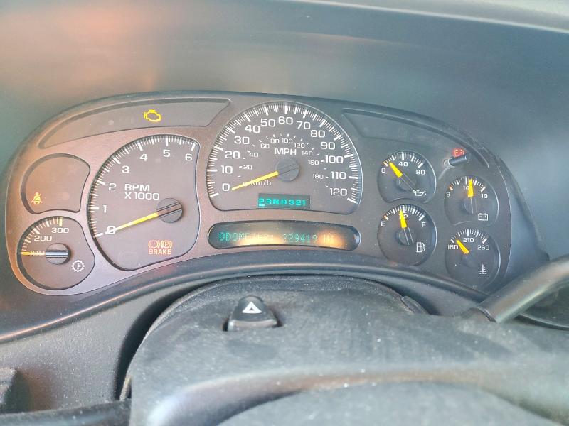 صورة رقم 9 من المزاد - 2003 CHEVROLET SILVERADO مع VIN 1GCHK29G13E289616
