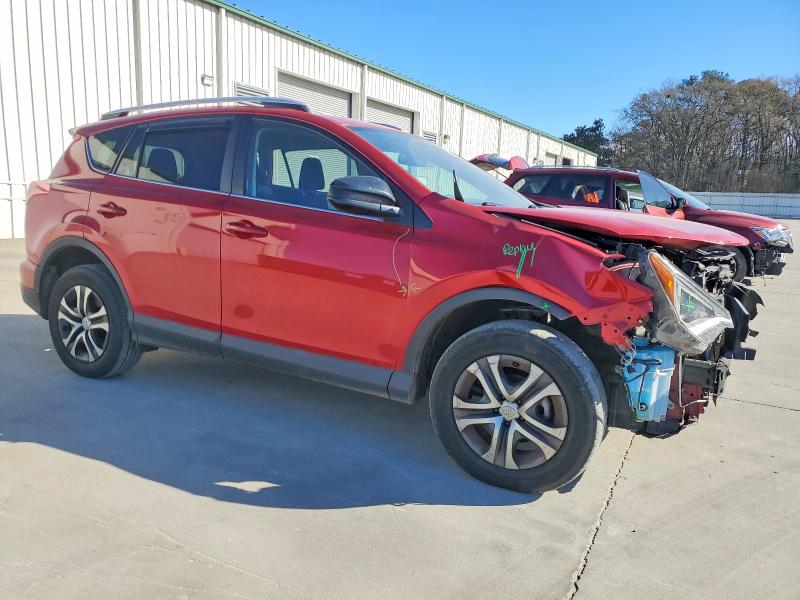 Photo 4 from auction – 2016 TOYOTA RAV4 LE with VIN 2T3ZFREV8GW249909