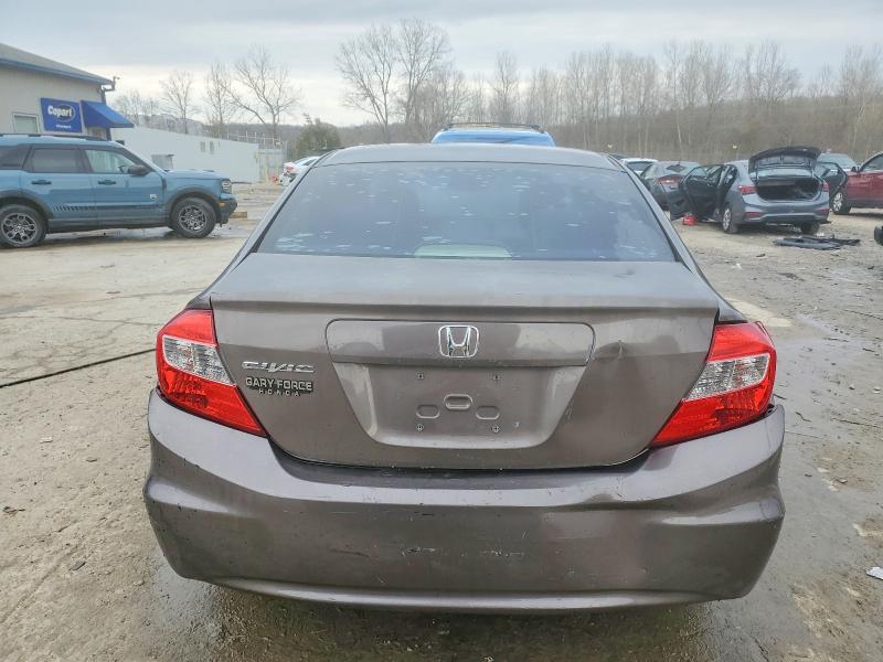Photo 6 from auction – 2012 HONDA CIVIC LX with VIN 2HGFB2F58CH530303