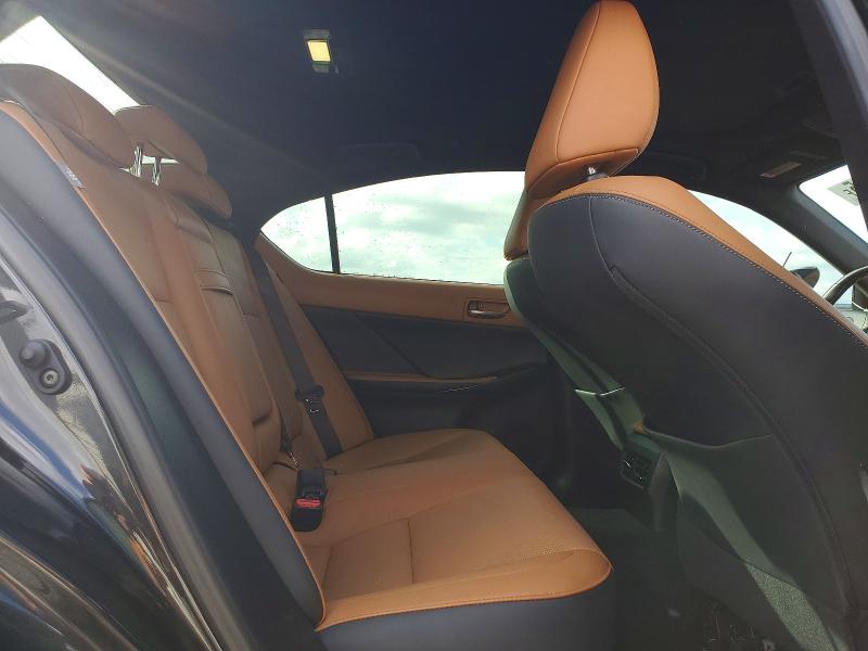 Photo 10 from auction – 2021 LEXUS IS 300 with VIN JTHCA1D2XM5115112