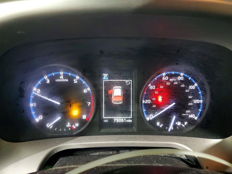 Photo 9 from auction – 2017 TOYOTA RAV4 LE with VIN JTMZFREV7HJ107972