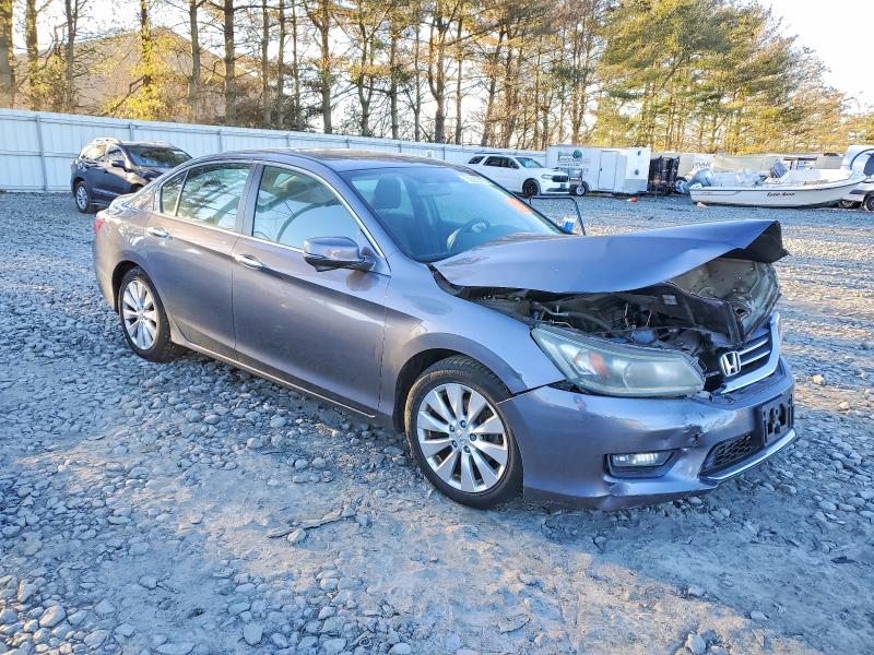 Photo 4 from auction – 2015 HONDA ACCORD with VIN 1HGCR2F78FA274067