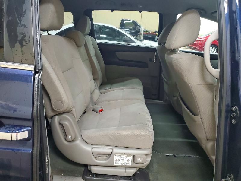 Photo 11 from auction – 2016 HONDA ODYSSEY EX with VIN 5FNRL5H40GB075361