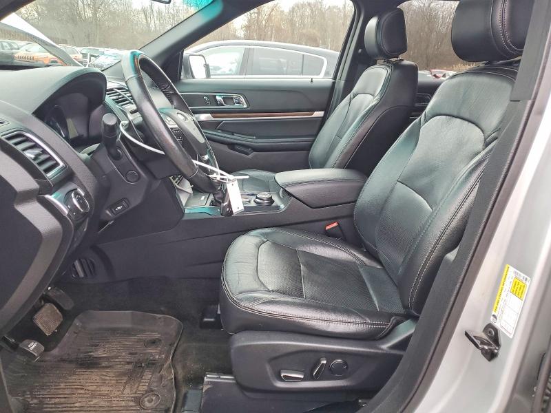Photo 7 from auction – 2017 FORD EXPLORER L with VIN 1FM5K8F84HGB11855