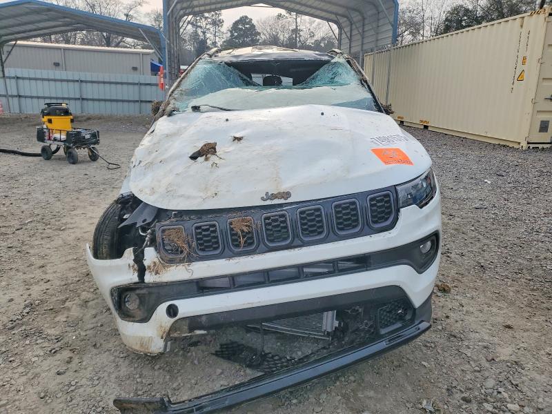Photo 5 from auction – 2024 JEEP COMPASS with VIN 3C4NJDBN8RT123015