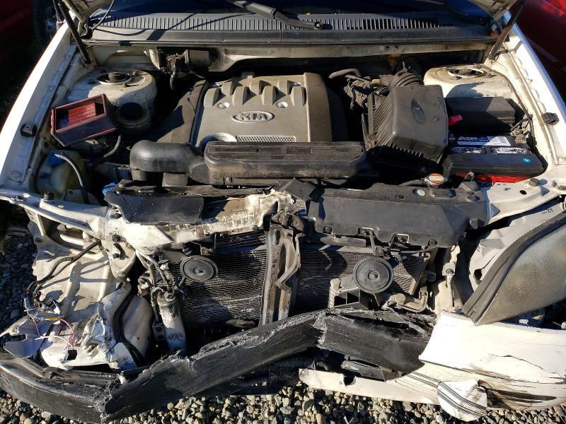 Photo 12 from auction – 2005 KIA SEDONA with VIN KNDUP132156770339
