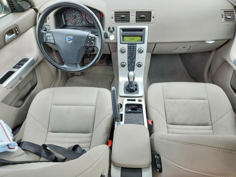 Photo 8 from auction – 2010 VOLVO S40 with VIN YV1382MSXA2510448