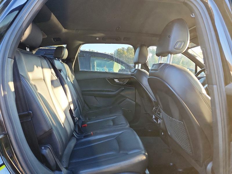 Photo 11 from auction – 2019 AUDI Q7 PRESTIG with VIN WA1VAAF78KD008155