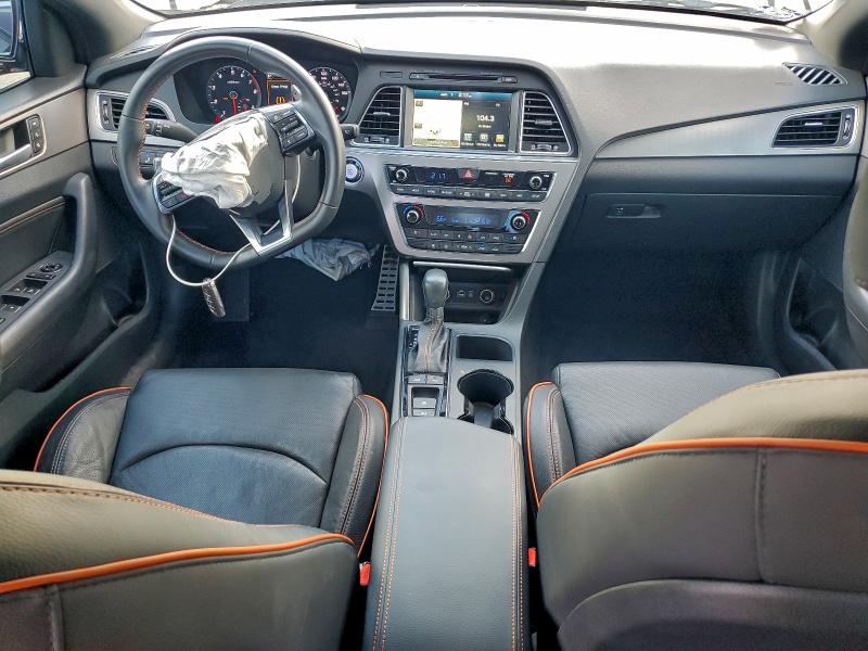 Photo 8 from auction – 2015 HYUNDAI SONATA SPO with VIN 5NPE34AB3FH062010
