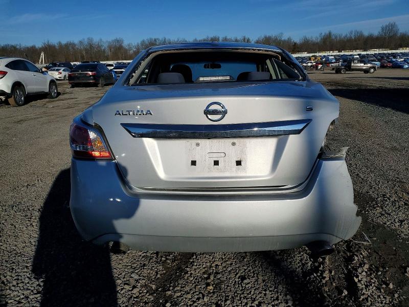 Photo 6 from auction – 2015 NISSAN ALTIMA with VIN 1N4AL3AP2FN400507