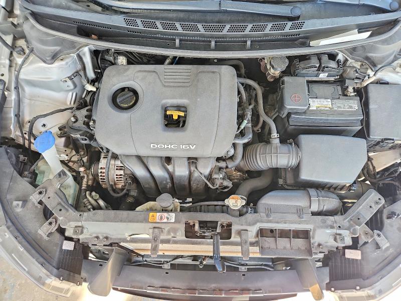Photo 11 from auction – 2018 KIA FORTE with VIN 3KPFL4A72JE234377