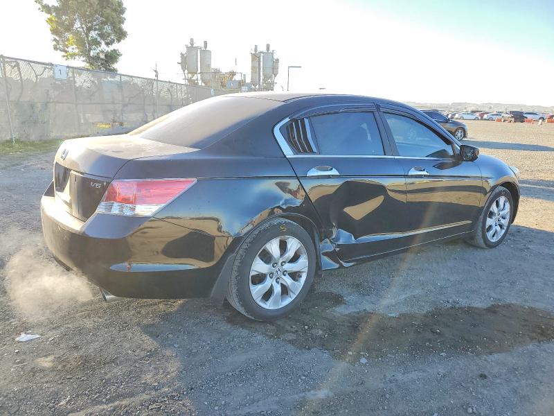 Фото 3 с аукциона – 2010 HONDA ACCORD с VIN 5KBCP3F75AB007366