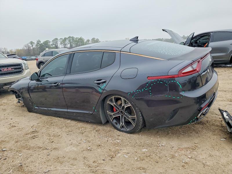 Photo 2 from auction – 2019 KIA STINGER GT with VIN KNAE55LC2K6053046