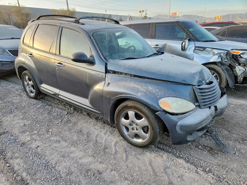 Photo 4 from auction – 2002 CHRYSLER PT CRUISER with VIN 3C8FY68B82T246553