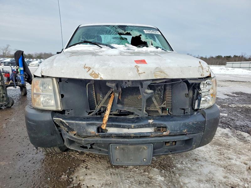 Photo 5 from auction – 2013 CHEVROLET SILVERADO with VIN 1GCRCPEX0DZ410215