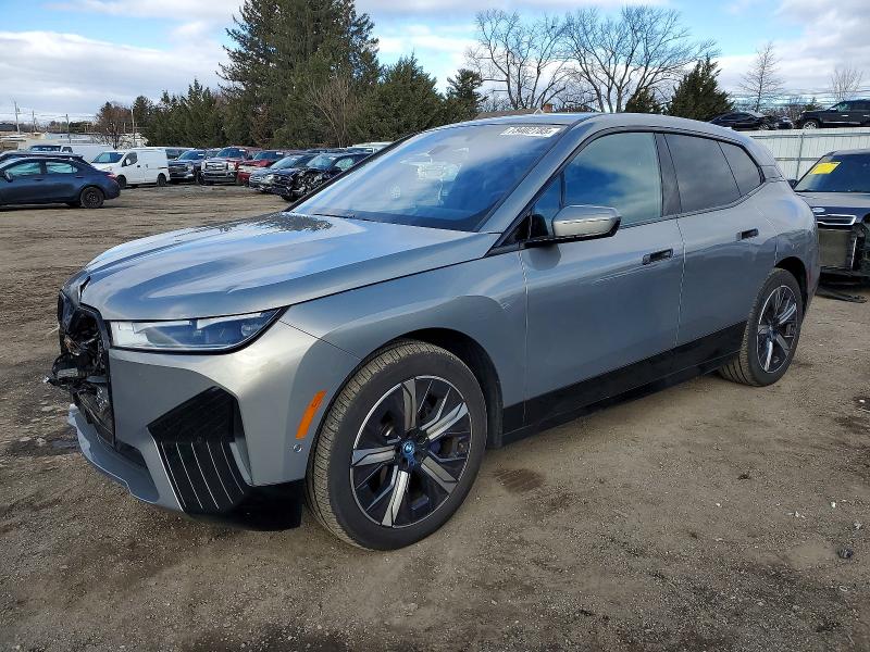 BMW IX XDRIVE5 2024 with VIN WB523CF02RCR16663 - Photo from auction
