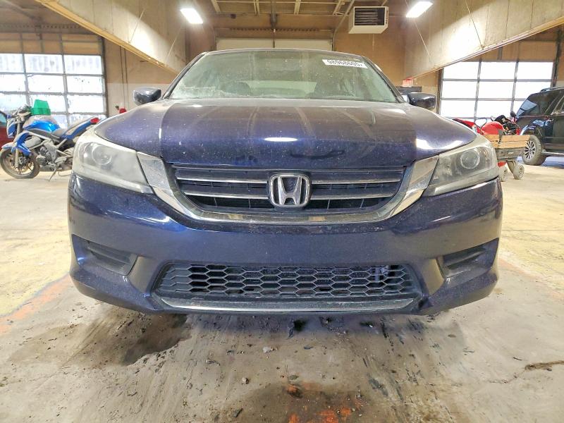 Photo 5 from auction – 2013 HONDA ACCORD LX with VIN 1HGCR2F34DA082865