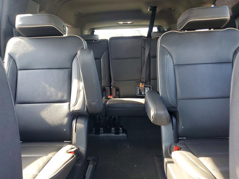 Photo 10 from auction – 2022 CHEVROLET SUBURBAN C with VIN 1GNSCFKD0NR177807