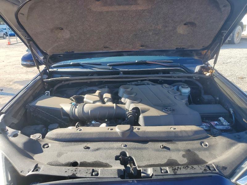 Photo 12 from auction – 2020 TOYOTA 4RUNNER SR with VIN JTEZU5JRXL5225406