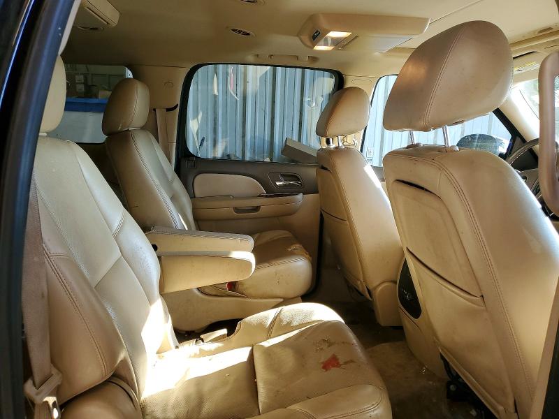 Photo 11 from auction – 2012 CHEVROLET SUBURBAN C with VIN 1GNSCKE06CR111700