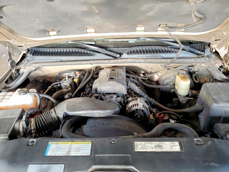 Photo 11 from auction – 2000 CHEVROLET SILVERADO with VIN 2GCEC19T1Y1392745
