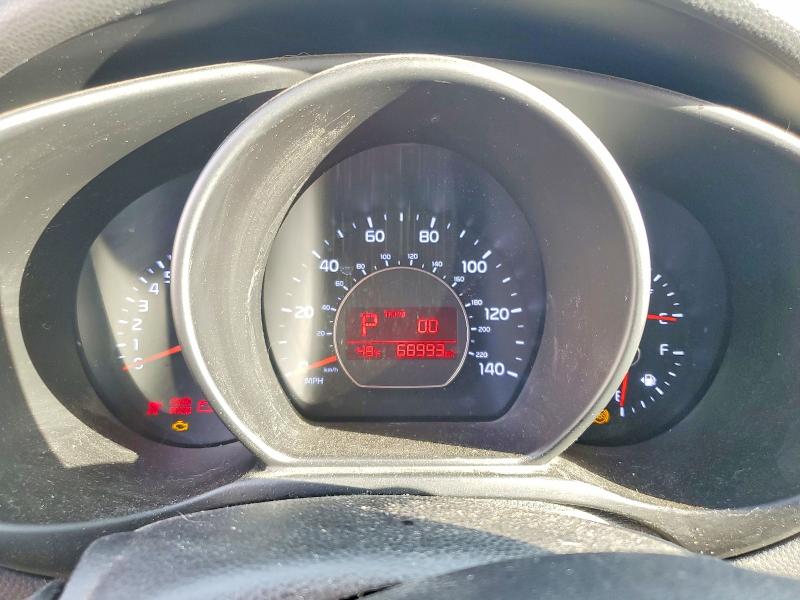 Photo 9 from auction – 2016 KIA SOUL with VIN KNDJN2A27G7402729