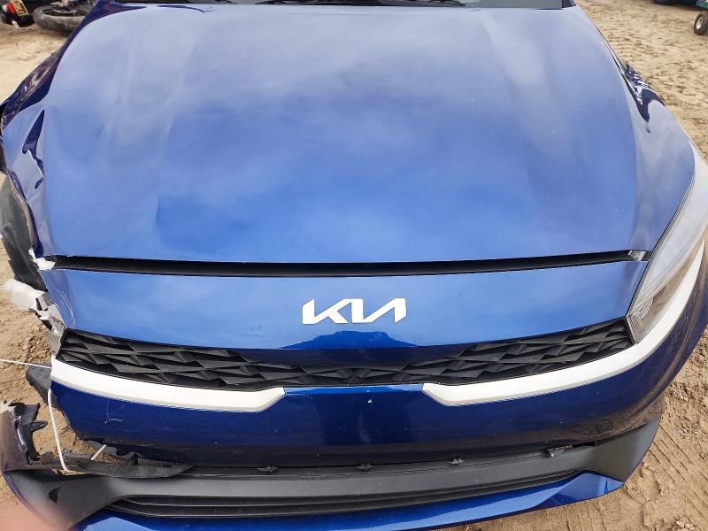 Zdjęcie 11 z aukcji – 2022 KIA FORTE FE z VIN 3KPF24AD2NE430771