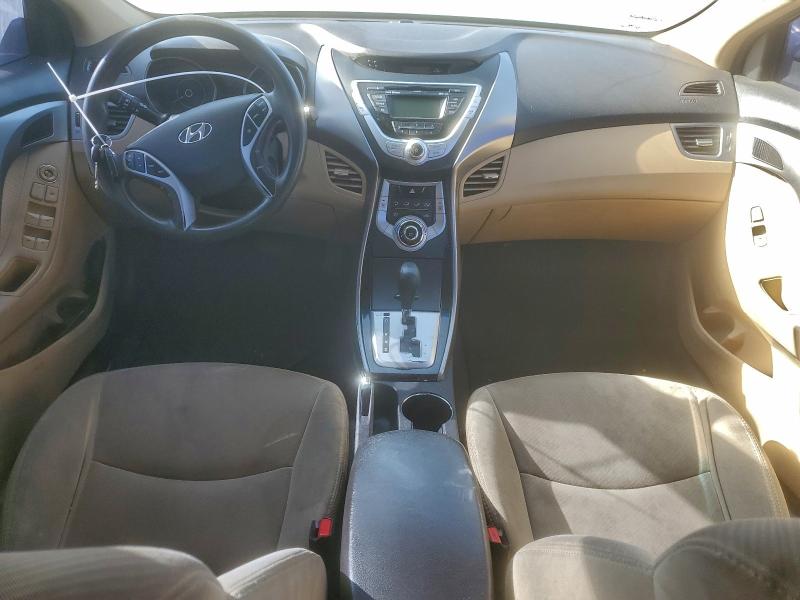 Photo 8 from auction – 2012 HYUNDAI ELANTRA with VIN 5NPDH4AE4CH126624