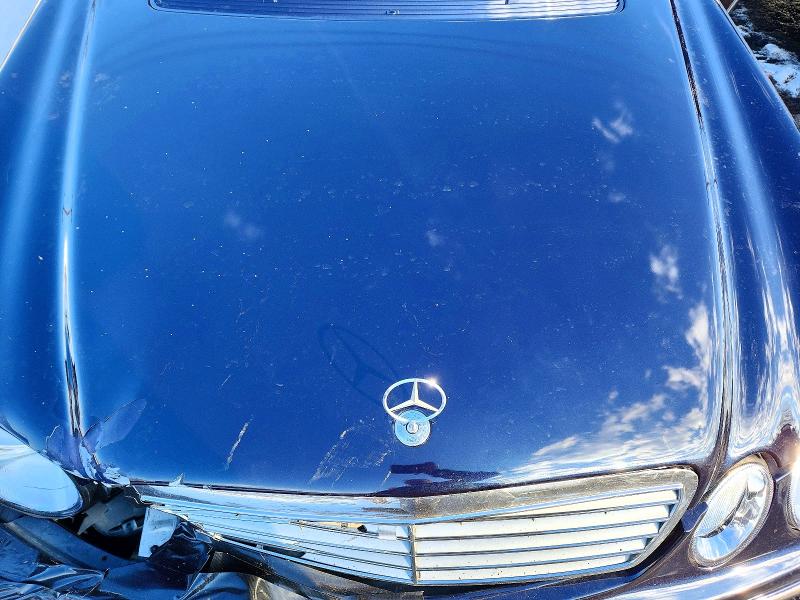 Photo 11 from auction – 2004 MERCEDES-BENZ E 320 with VIN WDBUF65J34A568228