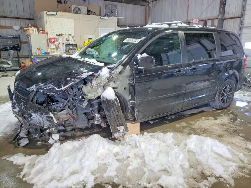 DODGE GRAND CARAVAN 2017 with VIN 2C4RDGEGXHR573189 - Photo from auction