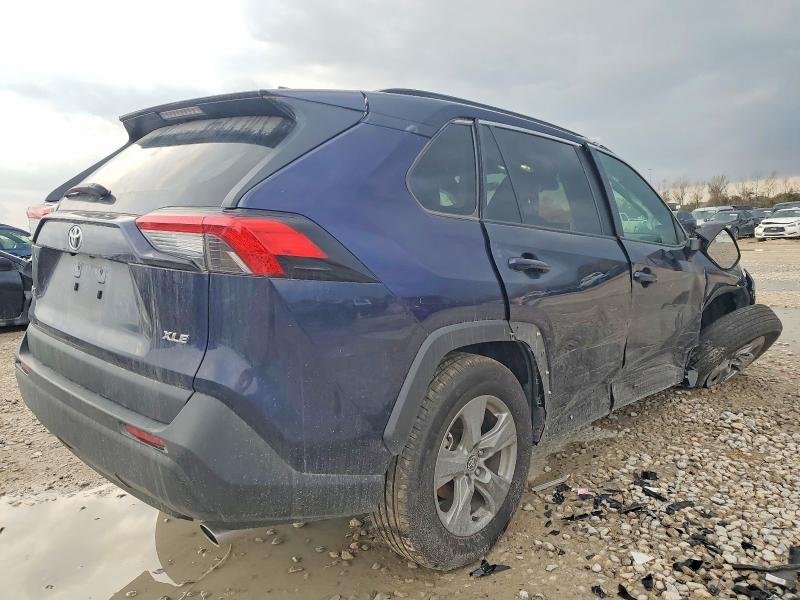 Photo 3 from auction – 2024 TOYOTA RAV4 with VIN 2T3W1RFV3RW334692