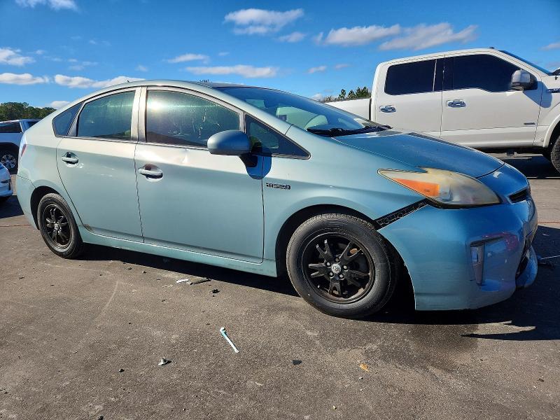 Photo 4 from auction – 2014 TOYOTA PRIUS with VIN JTDKN3DU7E1819548