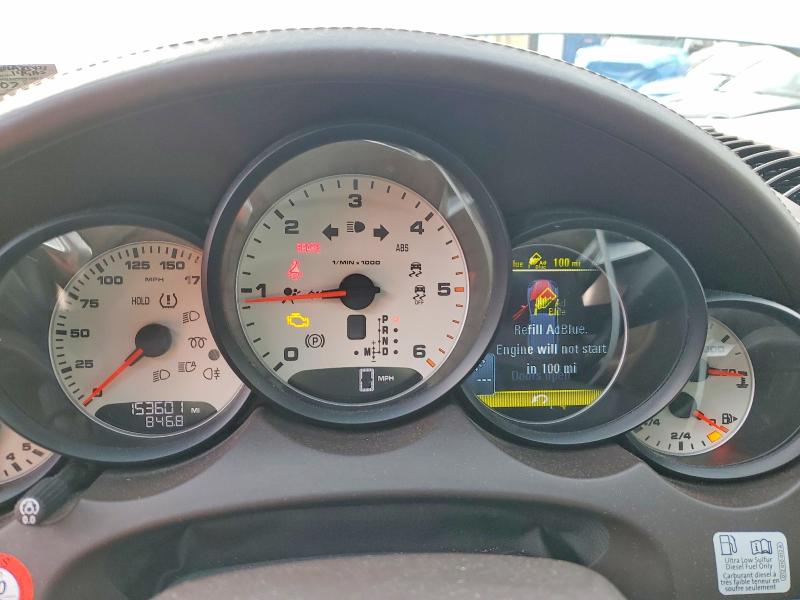 Photo 9 from auction – 2015 PORSCHE CAYENNE with VIN WP1AF2A28FLA35423
