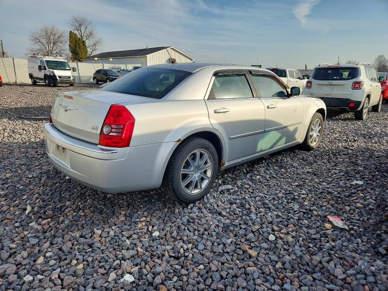 Photo 3 from auction – 2008 CHRYSLER 300 LIMITE with VIN 2C3LK33G48H203826