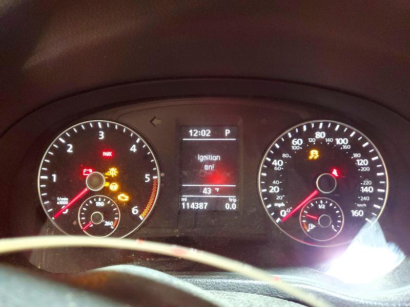 Photo 9 from auction – 2013 VOLKSWAGEN PASSAT SEL with VIN 1VWCN7A37DC114305