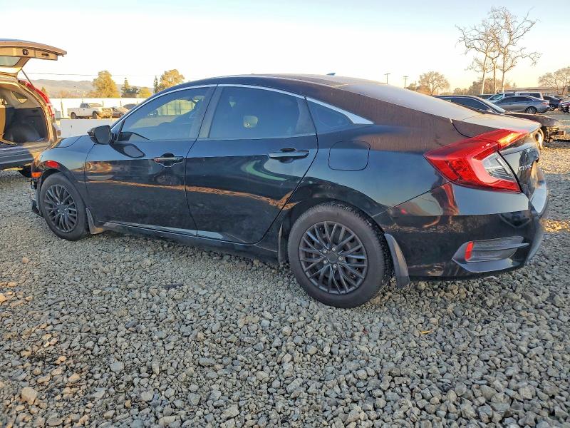 Photo 2 from auction – 2017 HONDA CIVIC LX with VIN 2HGFC2F52HH516160