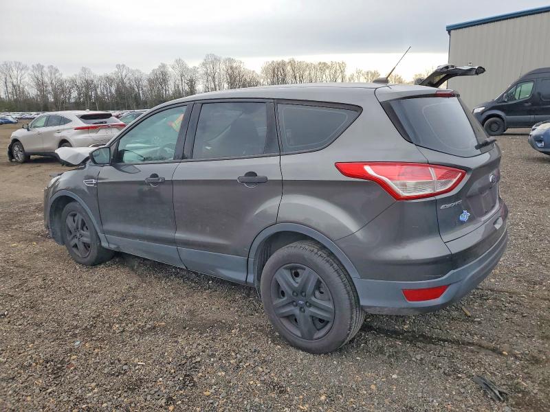 Photo 2 from auction – 2015 FORD ESCAPE S with VIN 1FMCU0F73FUC73033