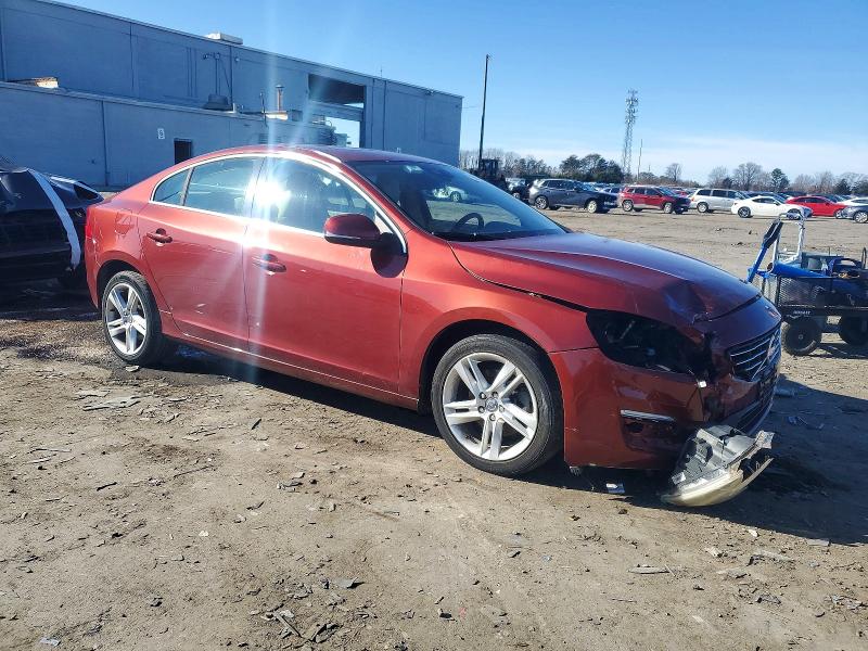 Photo 4 from auction – 2015 VOLVO S60 PREMIE with VIN YV140MFB4F2311388