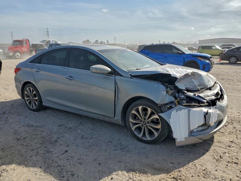 Photo 4 from auction – 2013 HYUNDAI SONATA SE with VIN 5NPEC4AB8DH779161