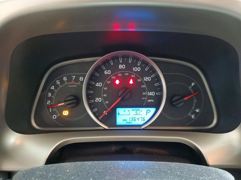 Photo 9 from auction – 2015 TOYOTA RAV4 XLE with VIN JTMRFREV5FD143042