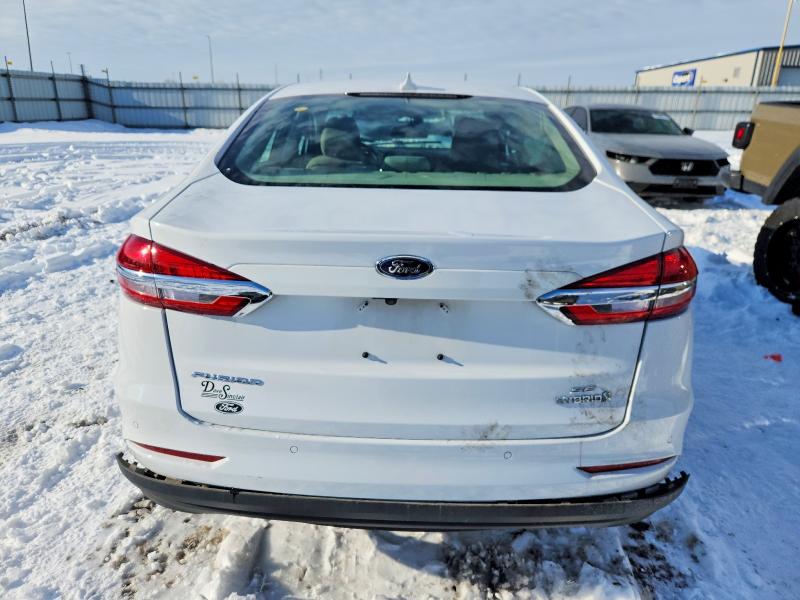 Photo 6 from auction – 2019 FORD FUSION with VIN 3FA6P0LU3KR221881