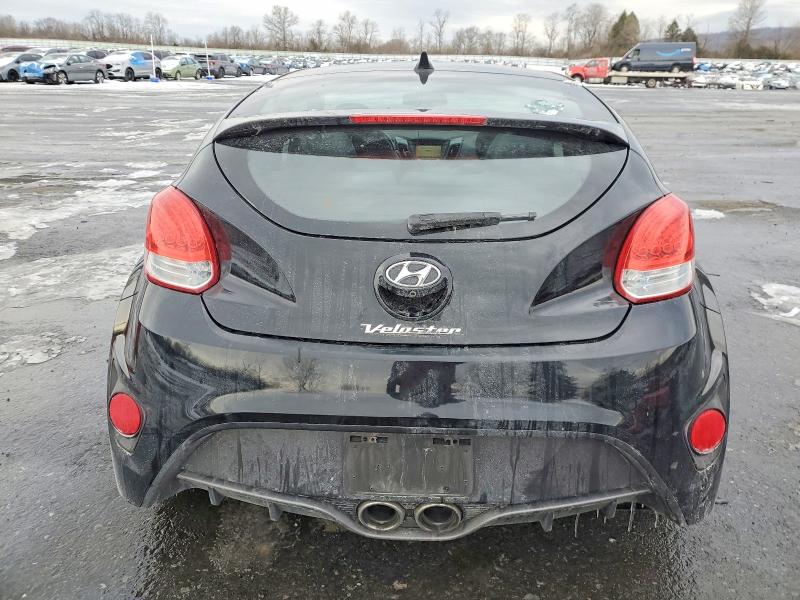Photo 6 from auction – 2016 HYUNDAI VELOSTER with VIN KMHTC6AE0GU272046