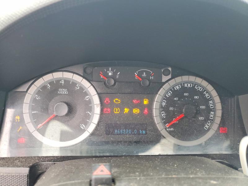 Photo 9 from auction – 2009 FORD ESCAPE LIM with VIN 1FMCU94G79KC40625