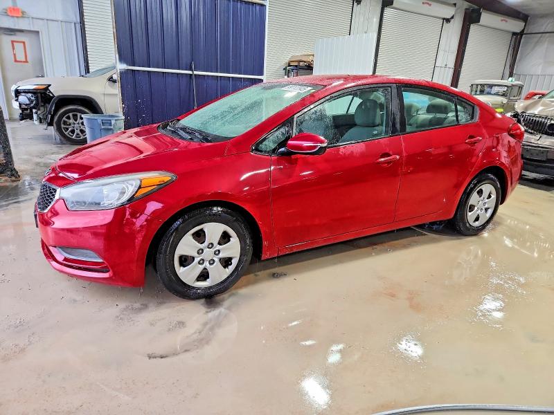 KIA FORTE LX 2015 with VIN KNAFX4A62F5430511 - Photo from auction