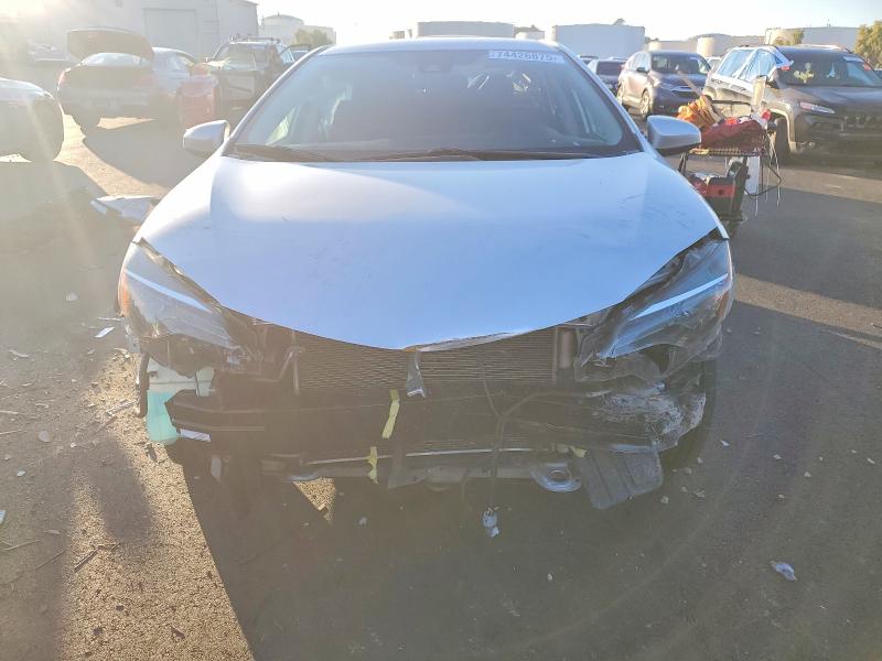 Photo 5 from auction – 2018 TOYOTA COROLLA with VIN 2T1BURHE2JC065165