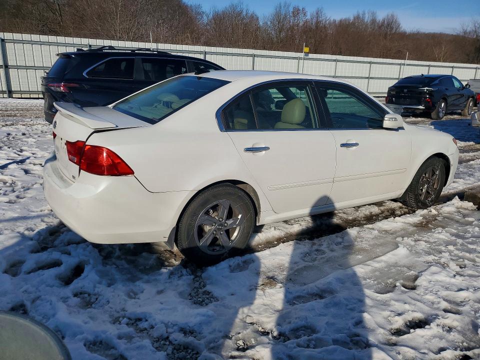 Photo 3 from auction – 2010 KIA OPTIMA with VIN KNAGH4A81A5406261